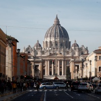 I funerali, presieduti da Papa Francesco, saranno «solenni ma sobri»