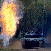 Berlino invierà 14 Leopard a Kiev. «Ma non entriamo in guerra»
