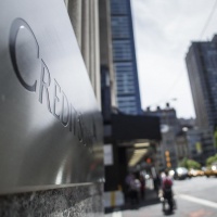 Credit Suisse, gli investitori non si rilassano