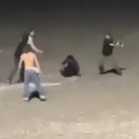 Pugni e sassate alla Rotonda: «Non volevo fargli del male, né ucciderlo»