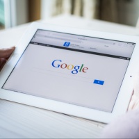 Google, Facebook & co. dovrebbero risarcire i media svizzeri