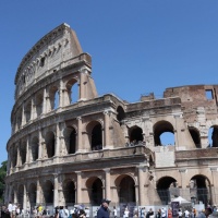 Colosseo: 17enne svizzera sorpresa a incidere iniziale del nome