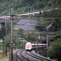 Chiusa la galleria del Gottardo: «In arrivo biglietti risparmio da e per il Ticino»