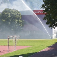 BiascArena, il rogo è «sotto controllo». Malore per un pompiere