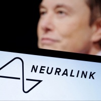Neuralink cerca candidati per impiantare dei chip nel cervello umano