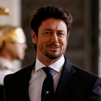 Andrea Giambruno sarebbe già fuori da Mediaset