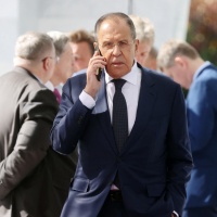 Lavrov arrivato a Pechino, possibile incontro con Wang Yi