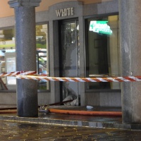 L'accusa sul titolare del White: «Egoista e spregiudicato»