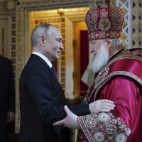 Putin, da "zar" a "messia". Ecco perché la guerra non finirà presto