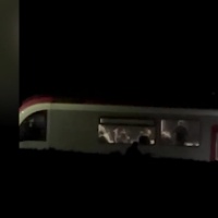Dramma sul treno: esplosioni e ostaggi