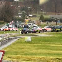 Inseguito da una decina di auto della polizia, fermata una persona