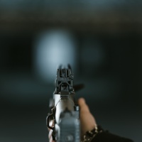 Sparò al figlio alla schiena con un fucile: chiesti sette anni e mezzo