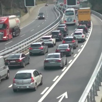 Altro che settimana prossima, i primi ingorghi sono già iniziati: 5 km al Gottardo