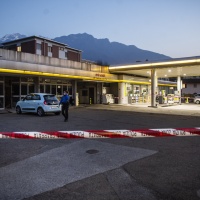 Prima lo frega, poi tenta di ucciderlo: «Ho preso la mazza e gli ho dato colpi su colpi»