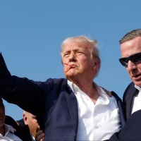 Attentato a Trump: le domande ancora senza risposta