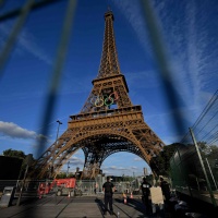 Metà gabbia, metà labirinto: Parigi blindata per l'Olimpiade