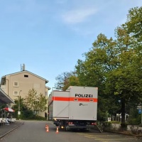 «Aiuto, la mia compagna non respira più», 87enne in manette per omicidio