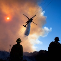 Incendi a Los Angeles, il bilancio delle vittime sale a 16