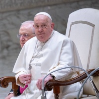 Papa Francesco in ospedale per bronchite