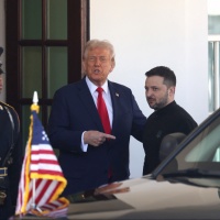 Trump accoglie Zelensky e avverte: «Dovrà fare compromessi»