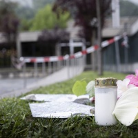 Piazzò le molotov a 200 metri dalla scuola: «Volevo darmi fuoco»