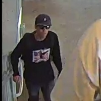 Caccia al killer di Kirk: «Aiutateci a identificarlo»