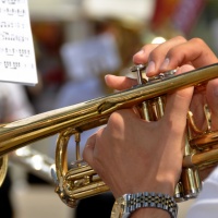 "Spariscono" gli strumenti della banda: «Restituiteli»