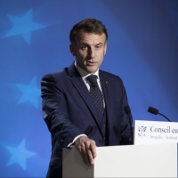 Emmanuel Macron venerdì sarà in Svizzera