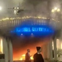Tre giorni prima di Crans-Montana: le fontanelle incendiano l'hotel