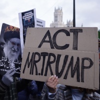Trump valuta attacchi su vasta scala contro l'Iran