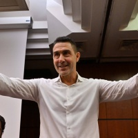 La protesta digitale contro l'hotel che ospiterà Vannacci