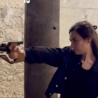 Sparò a una raffigurazione di Maria e Gesù: Sanija Ameti a processo