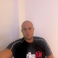 «Chiuso in un hotel, non si può uscire»