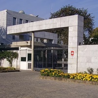 Medio Oriente: il DFAE monitora i cittadini svizzeri tra aerei cancellati e ambasciate in allerta