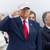 Trump: «La guerra finirà presto». E poi chiama Putin
