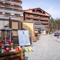 Crans-Montana: l'ex responsabile della sicurezza del comune si rifiuta di rispondere