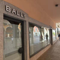 Bally, continua il crollo: con quello di Lugano chiudono anche altri negozi