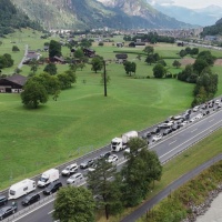 Ingorgo di 20 chilometri: tre ore di attesa. Ritardi a Chiasso Brogeda