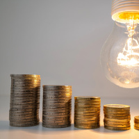 Elettricità e gas meno cari nel 2027