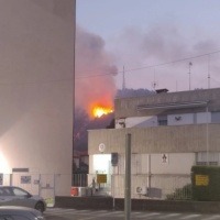 Incendio alle porte di Como: una cinquantina gli sfollati, ma nessun ferito