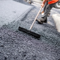 Microrivestimento del manto stradale: lavori diurni e notturni
