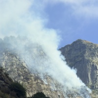 Continua a bruciare il bosco sul Poncione d'Alnasca
