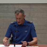 «Ha agito da solo sparando 40 colpi»