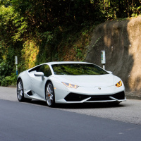 Con la Lamborghini a 140 sull'80: confermato il sequestro dell'auto