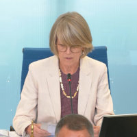 Si apre il Gran Consiglio senza Zali. «Ogni forma di violenza è inaccettabile»