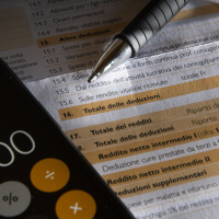 «Niente nuove tasse fino al 2031», l'UDC sfida tutti