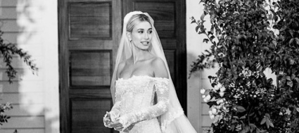L'abito da sposa di Hailey Bieber è veramente qualcosa di notevole -  Ticinonline