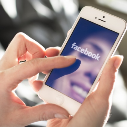 «Google e Facebook non dovranno pagare i giornalisti»
