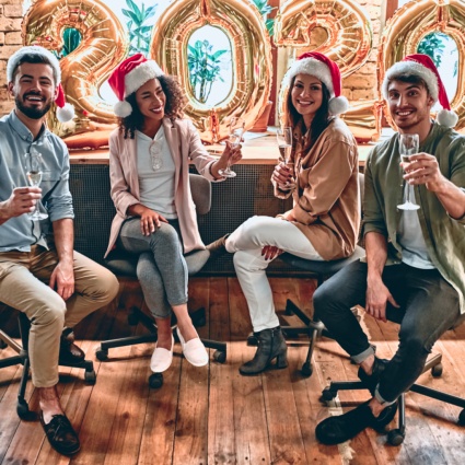 Il networking sotto l'albero: i trucchi per cercare lavoro a Natale