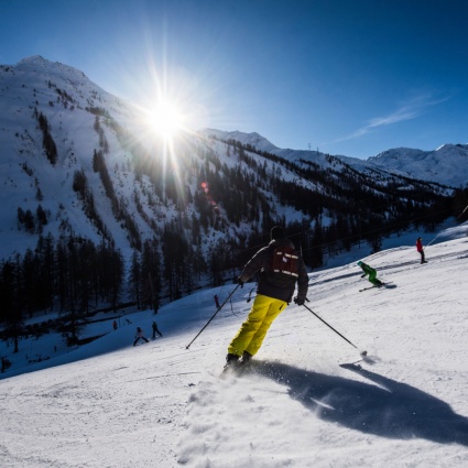 Splende il sole sulle stazioni sciistiche